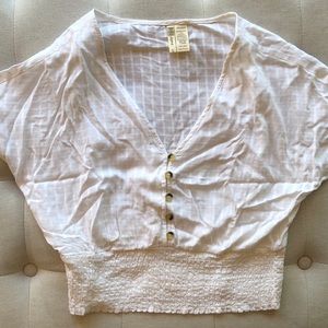 Japna white top so the buttons and banded waist size small